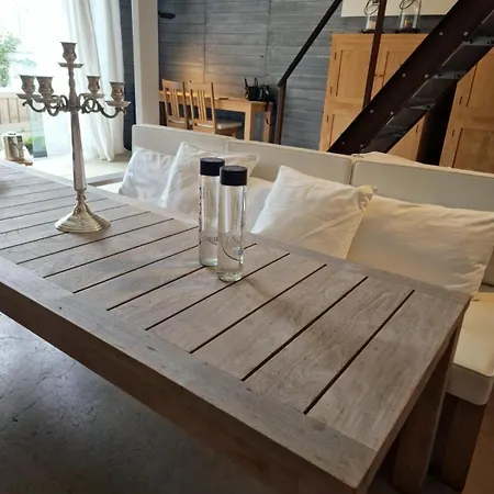 The House Apartman Schellinkhout