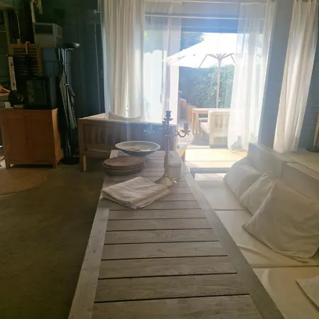 The House Schellinkhout