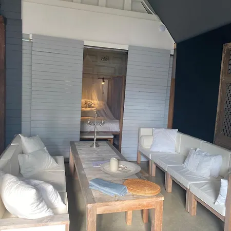 The House Apartment